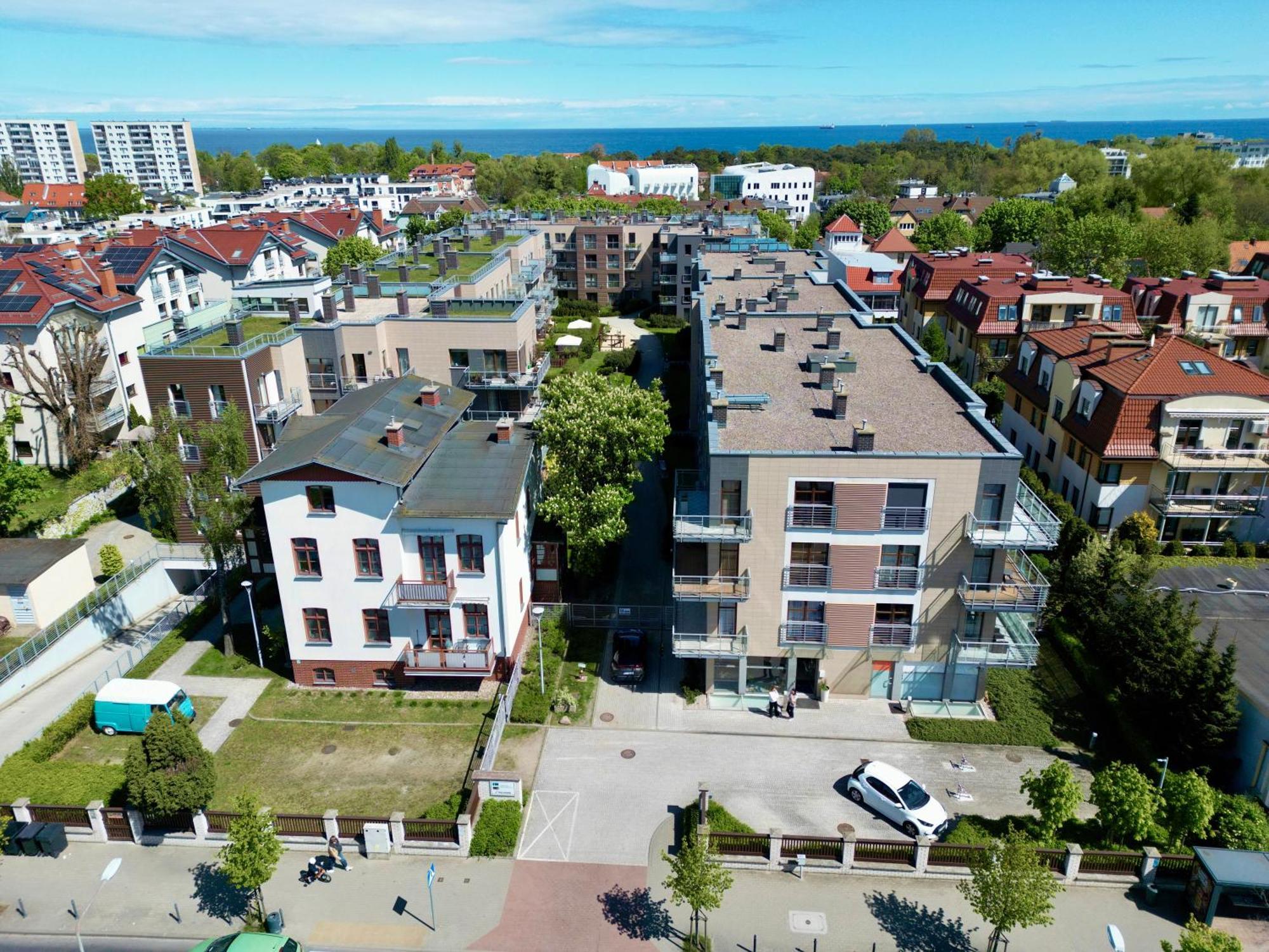 Sopocka Rezydencja I 12 Min Plaza I Zamkniete Osiedle - Comfy Apartments Сопот Экстерьер фото